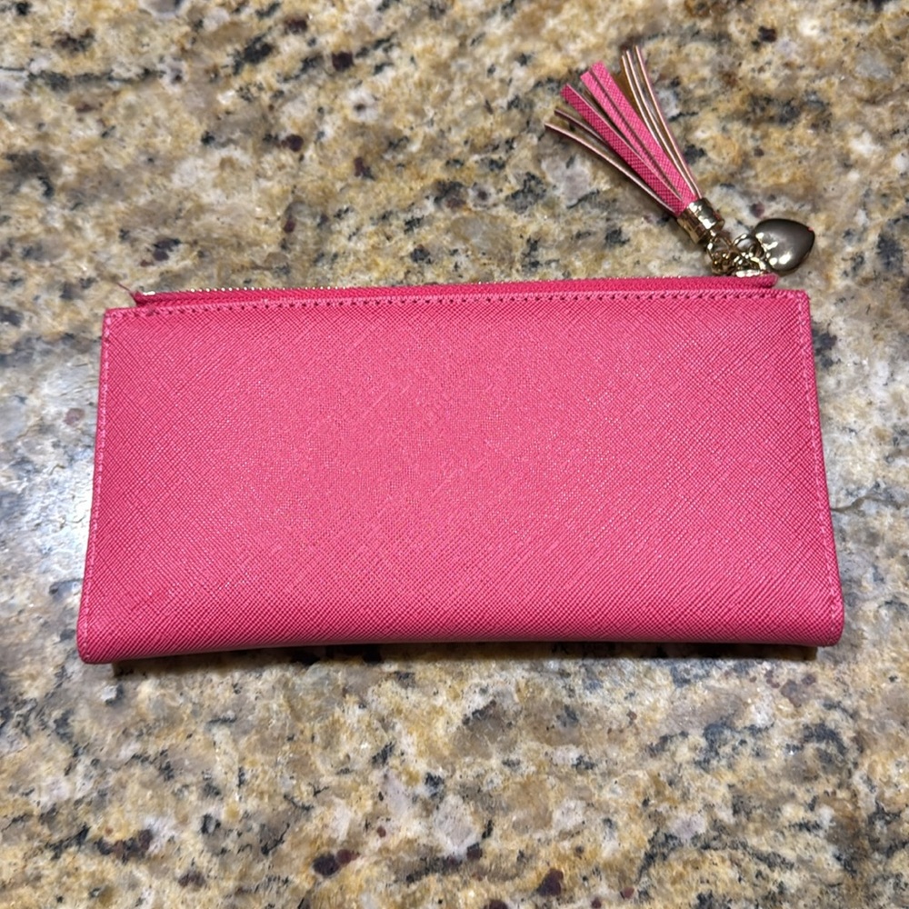 Pink Wallet - Picture 2 of 3